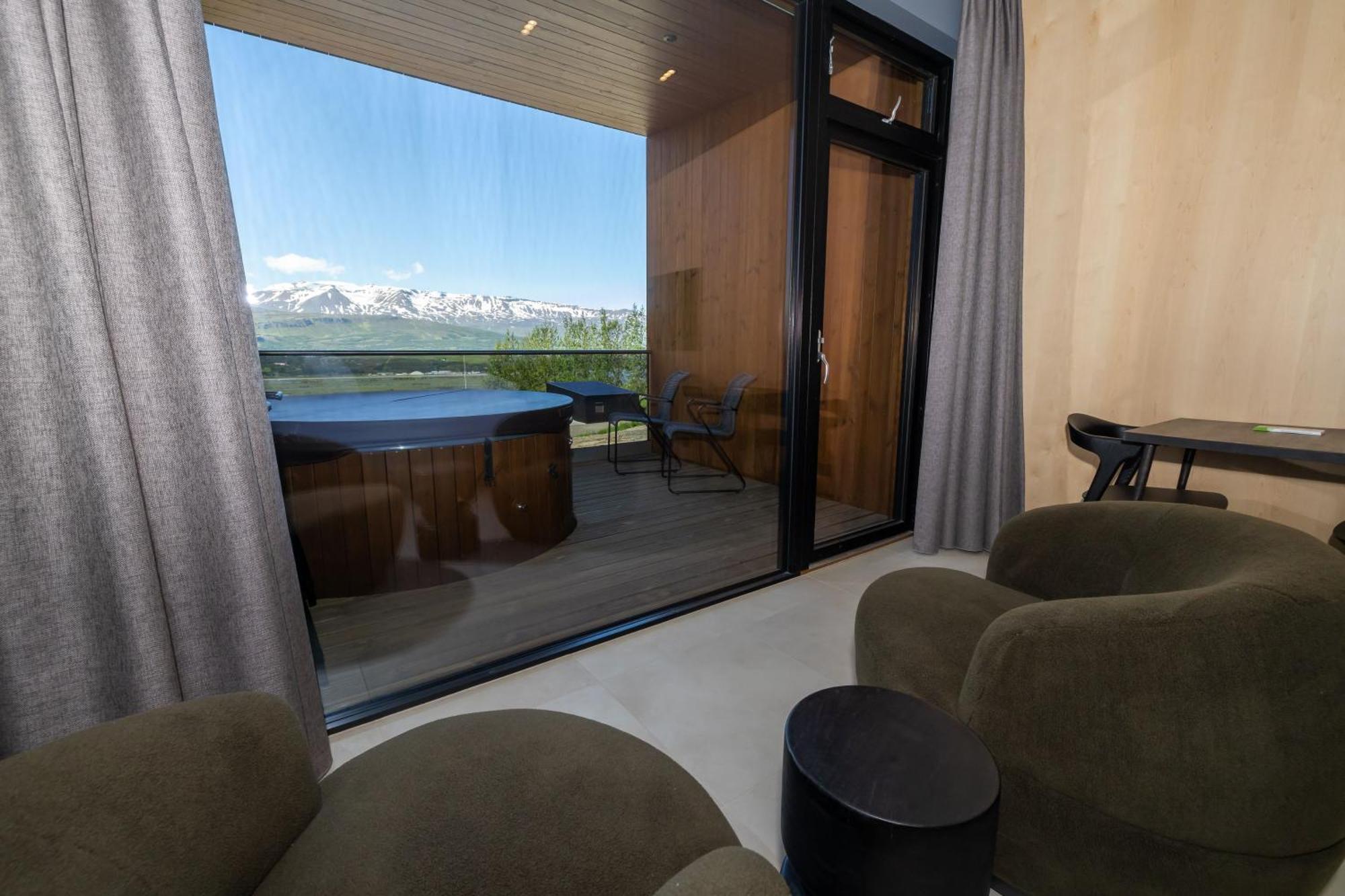 North Mountain View Suites Akureyri Extérieur photo